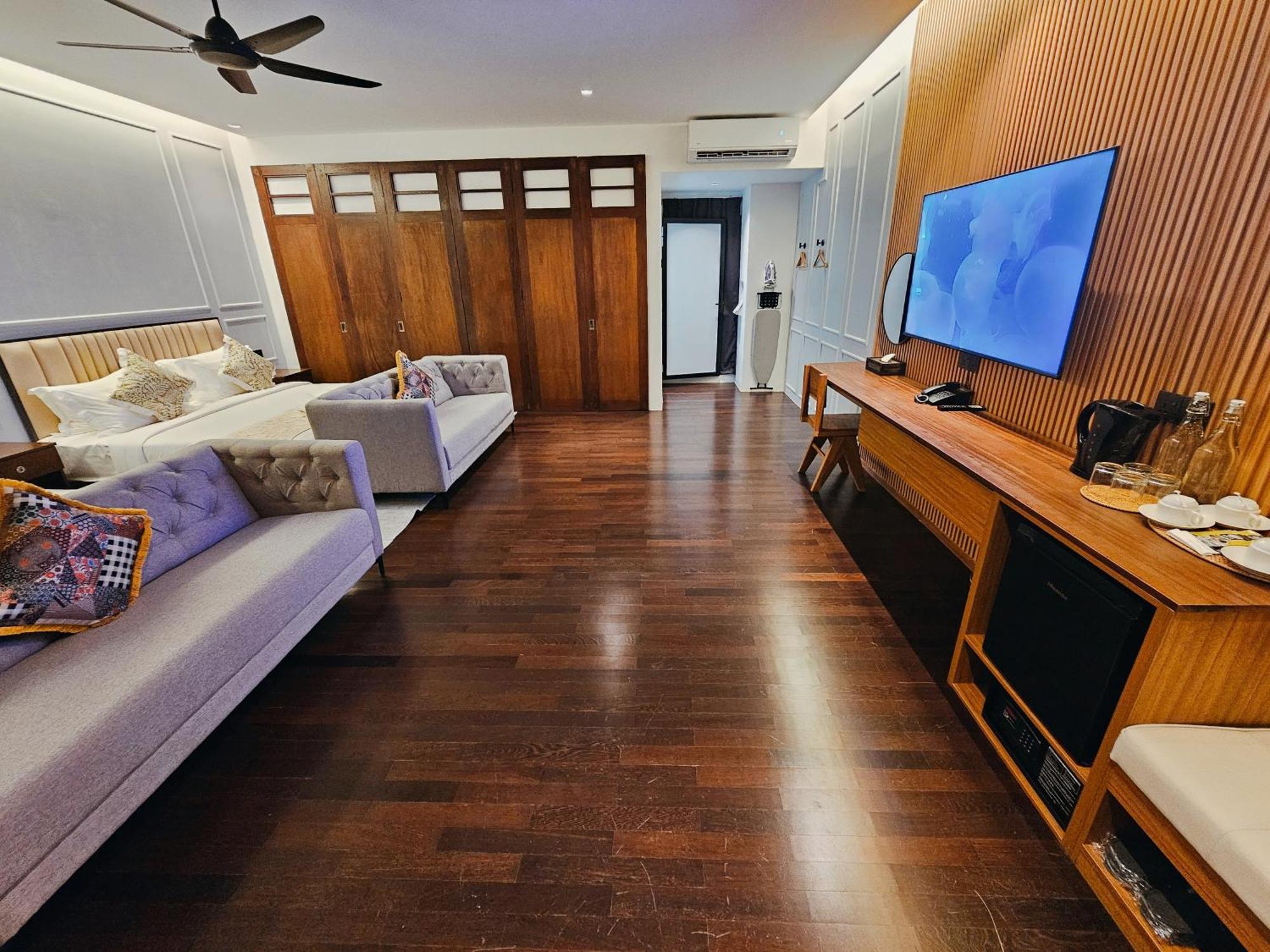 The Palm Suite At Lava Mansion George Town Extérieur photo