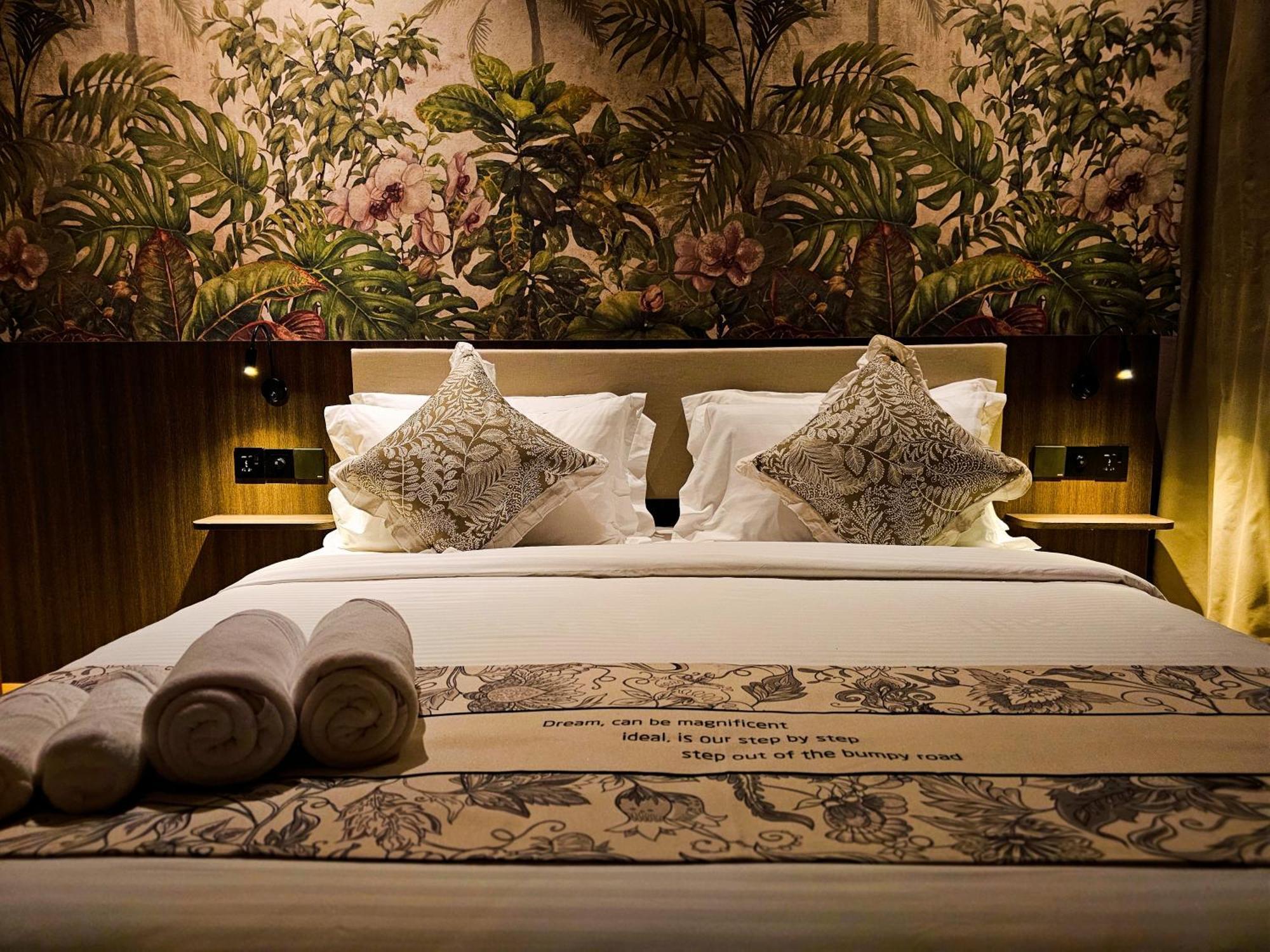 The Palm Suite At Lava Mansion George Town Extérieur photo