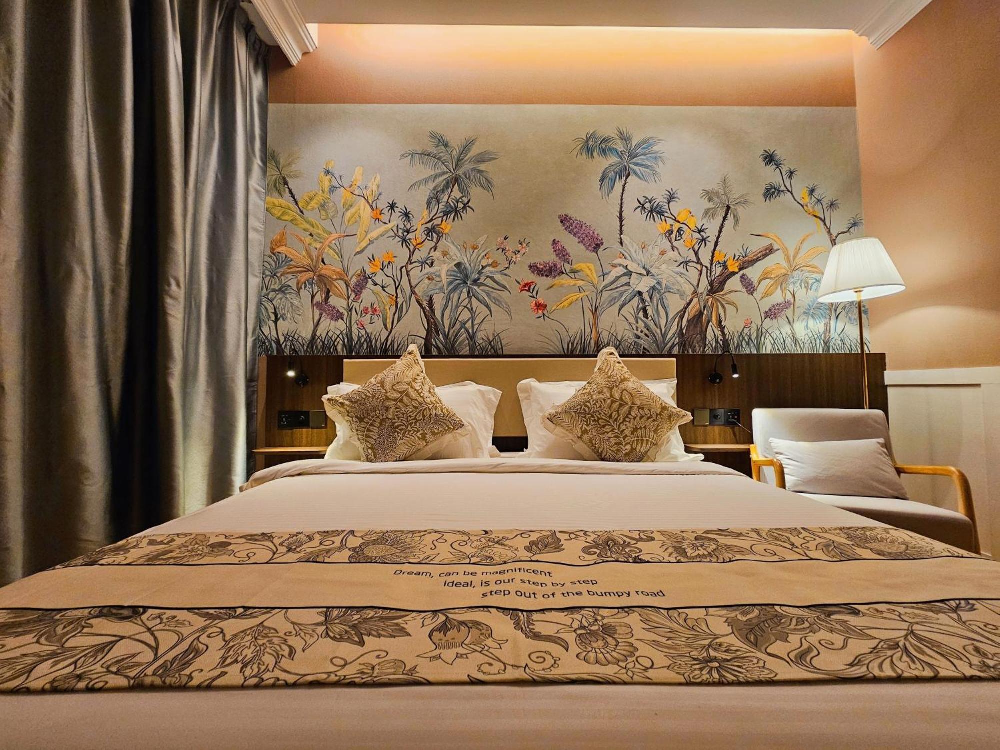 The Palm Suite At Lava Mansion George Town Extérieur photo